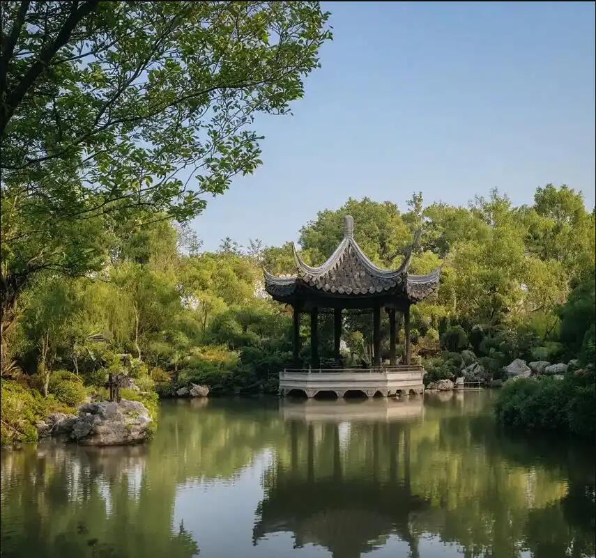 雨花区煽情餐饮有限公司